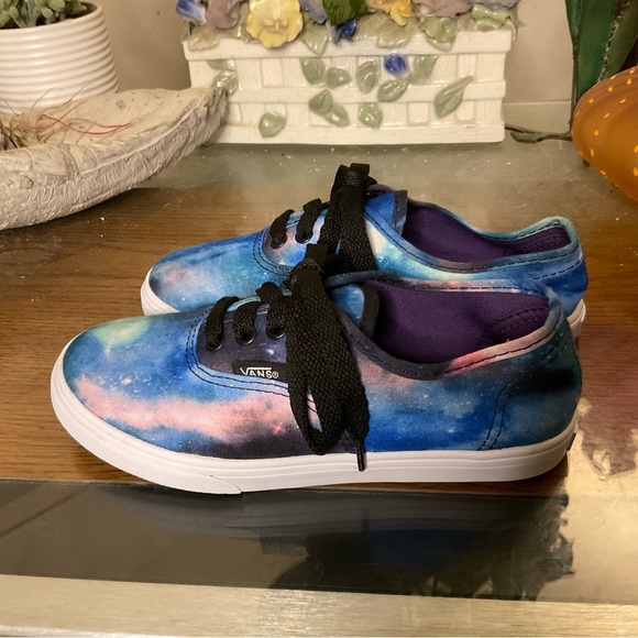 VANS KIDS AUTHENTIC LO PRO COSMIC GALAXY SKATE SHOES 1 - Picture 3 of 7